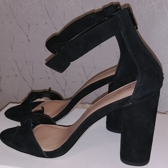 BCBGeneration block heel sandals - Picture 10 of 12
